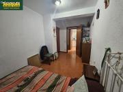 PISO BAJO PROXIMO A SAN LORENZO