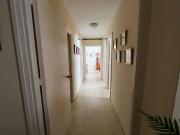 Piso Centro: Amplio y Luminoso de 4 dormitorios, 2...