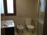 Piso compartido de 5 habitaciones en Granada