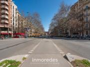 Piso con ascensor en venta con luz natural