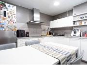 PISO CON BALCÓN PARA ENTRAR A VIVIR EN SANTS