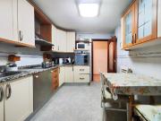 Piso con Cochera, Calle Pablo Neruda