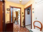 PISO CON GARAJE Y VISTAS DESPEJADAS. JUNTO CAMINO BAJO...