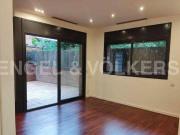 Piso con gran terraza y dos plazas de parquin