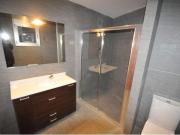 Piso con terraza y vistas al mar