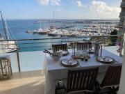 PISO CON TERRAZA Y VISTAS EN PASEO MARITIMO