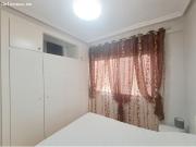 Piso con tres dormitorios en Torrevieja