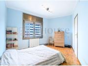 PISO CON TRES PIEZAS EXTERIORES EN DIAGONAL