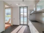 PISO CON VISTA AL MAR