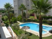 Piso con vistas al Golf en Playa de San Juan – amplitud,...