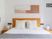 Piso de 1 dormitorio en alquiler en El Raval, gastos...