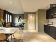 Piso de 1 dormitorio en alquiler en El Raval, gastos...