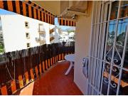 Piso de 2 dormitorios con vistas al mar en la Carihuela