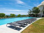 Piso de 2 dormitorios con vistas impresionantes – Finca...