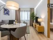 Piso de 2 dormitorios en alquiler en Castilla, Madrid