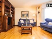 Piso de 2 habitaciones en alquiler en Valderrivas, Madrid