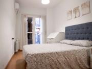 Apartamento de 2 dormitorios en alquiler en Cortes, Madrid