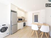 Piso de 2 habitaciones en alquiler en El Fargue,...