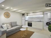 Piso de 2 habitaciones en alquiler en El Raval, Barcelona