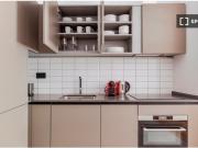 Piso de 2 habitaciones en alquiler en El Raval, gastos...