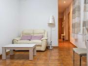 Piso de 2 habitaciones en alquiler en Embajadores, Madrid