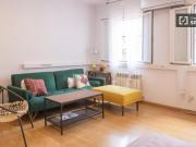 Apartamento de 2 dormitorios en alquiler en Embajadores,...