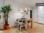 Piso de 2 habitaciones en alquiler en La Sagrada...