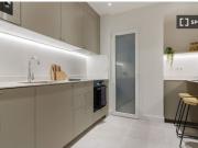 Piso de 2 habitaciones en alquiler en Pacífico, Madrid