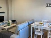 Piso de 2 habitaciones en alquiler en Puerta Bonita, Madrid