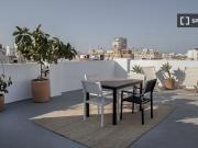 Apartamento de 2 dormitorios en alquiler en Russafa,...