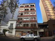 Piso de 3 Dormitorios · 196 m² · Apto destino Comercial Piso de 3 Dormitorios · 196 m² · Apto destino Comercial