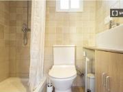 Piso de 3 dormitorios en alquiler en Comillas