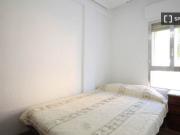 Piso de 3 dormitorios en alquiler en Pavones, Madrid