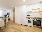 Piso de 3 dormitorios en Ventas, Madrid