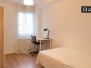 Piso de 3 habitaciones en alquiler en Aluche, solo...