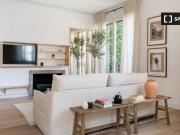 Piso de 3 habitaciones en alquiler en Arapiles, Madrid
