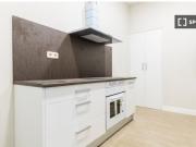 Piso de 3 habitaciones en alquiler en Argüelles