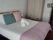 Piso de 3 habitaciones en alquiler en Cangas, gastos...