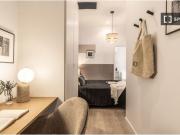 Piso de 3 habitaciones en alquiler en Cortes, Madrid