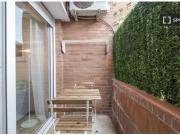 Piso de 3 habitaciones en alquiler en El Clot, gastos...