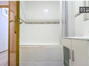 Piso de 3 habitaciones en alquiler en El Poble Sec,...