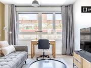 Piso de 3 habitaciones en alquiler en Ríos Rosas, Madrid