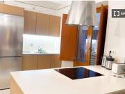 Piso de 3 habitaciones en alquiler en Sant Pere Santa...