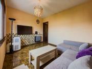 Piso de 3 habitaciones en alquiler en Sants Badal, Barcelona