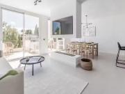 Piso de 3 habitaciones en Urbanización Los Pinos de...