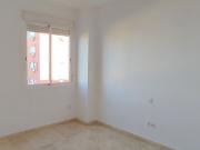 Piso de 3 habitaciones y 2 baños con garaje y estupendas...