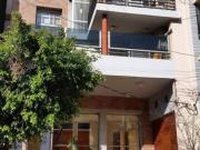 Piso de 4 ambientes con cochera