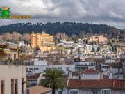 Piso de 4 dorm. en pleno CENTRO de Granada con Plaza de...