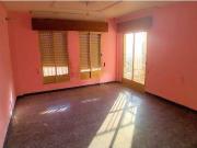 Piso de 4 dormitorios con patio y terraza en Las Norias...