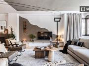 Piso de 4 dormitorios en alquiler en Almagro, Madrid Piso de 4 dormitorios en alquiler en Almagro, Madrid